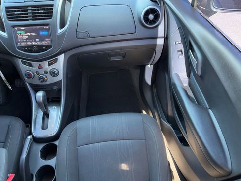 Used 2015 Chevrolet Trax LT w/ LPO, Protection Package image 15