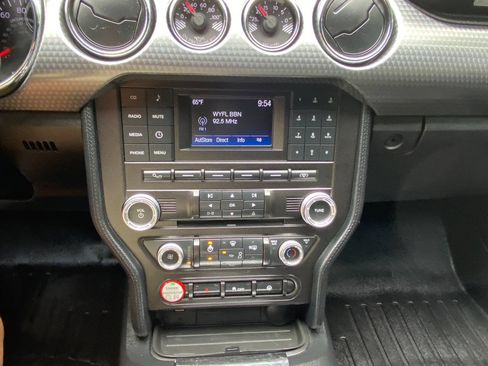 Used 2017 Ford Mustang GT w/ GT Performance Package RWD image 26