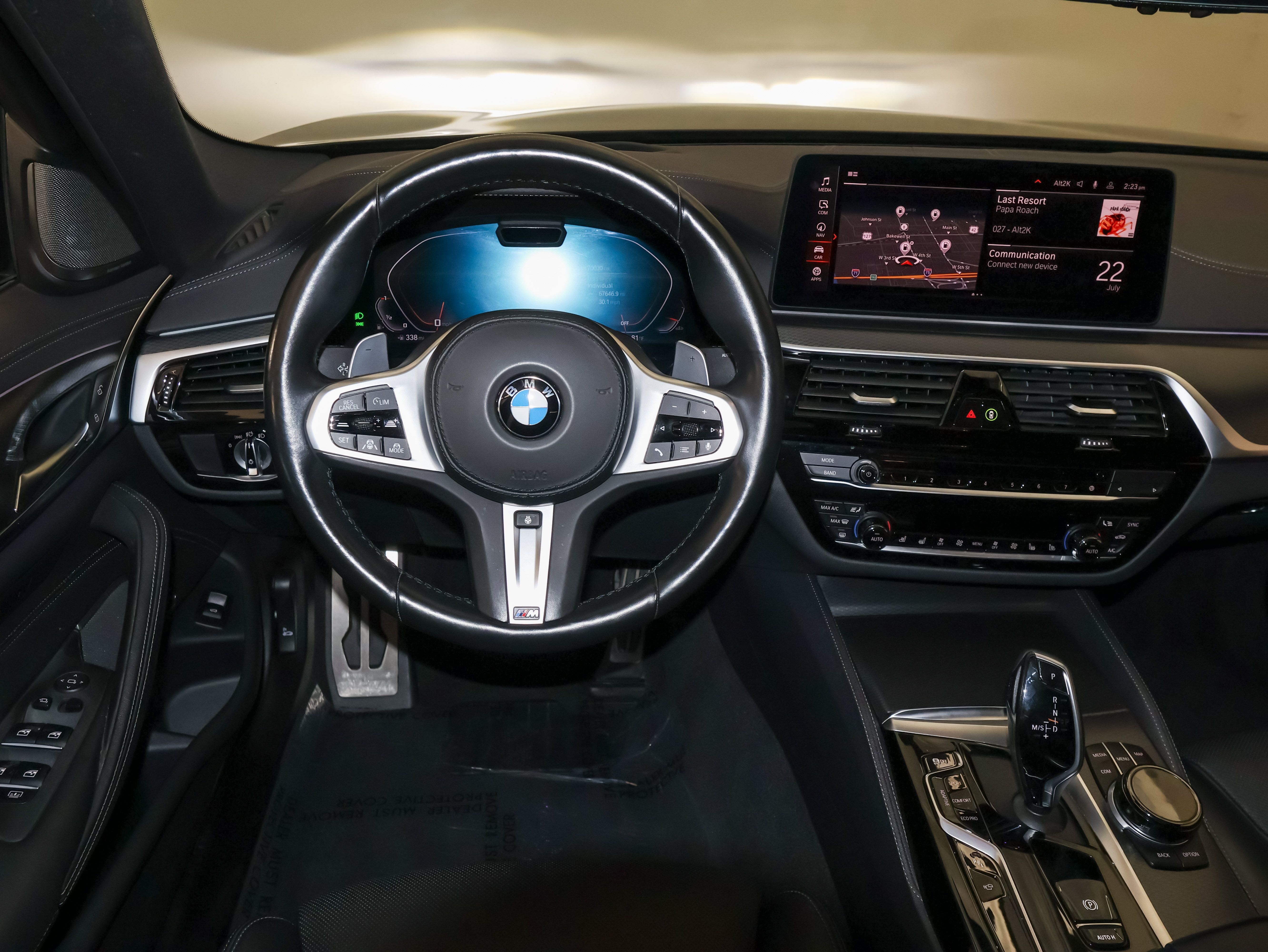 Used 2021 BMW M550i xDrive w/ Executive Package AWD/4WD image 26