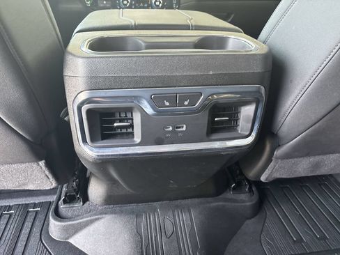 Certified 2025 GMC Sierra 2500 SLT w/ SLT Premium Package AWD/4WD image 21