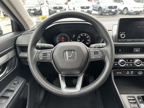 Certified 2023 Honda CR-V EX image 12