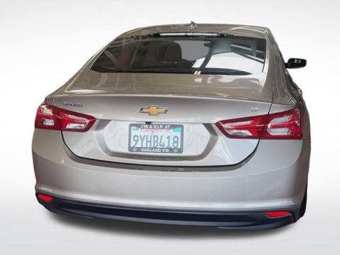 Used 2022 Chevrolet Malibu LT FWD image 8
