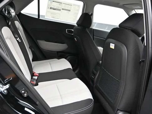 New 2026 Hyundai Venue SEL FWD image 12