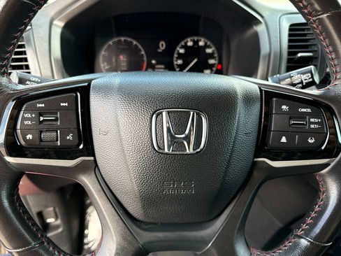 Used 2025 Honda Odyssey Sport-L image 27