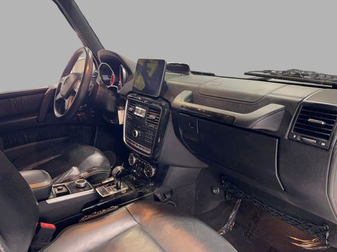 Used 2017 Mercedes-Benz G 550 G 550 image 32