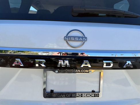 Used 2024 Nissan Armada SL w/ Cargo Package image 10