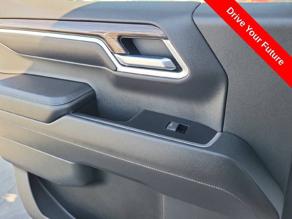 Used 2022 Chevrolet Silverado 1500 LT w/ All Star Edition Plus RWD image 22