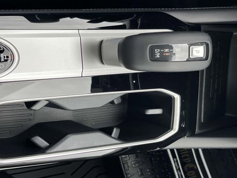 New 2026 Mitsubishi Outlander SE image 22