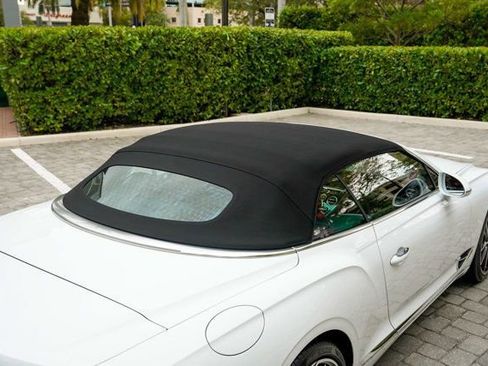 Used 2024 Bentley Continental GT V8 image 54