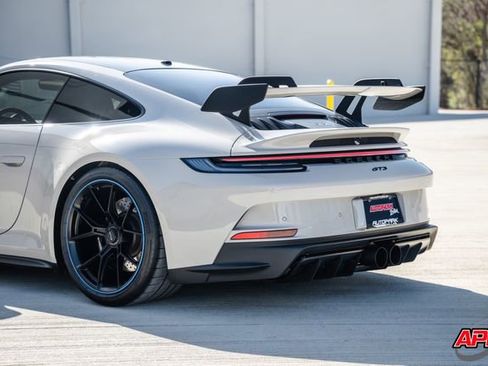 Used 2022 Porsche 911 GT3 image 81