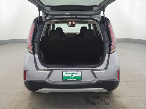 Used 2023 Kia Soul LX w/ LX Technology Package image 29