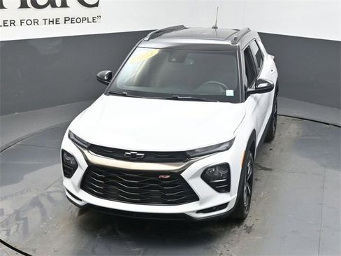 Used 2023 Chevrolet TrailBlazer RS w/ Sun and Liftgate Package image 46