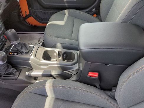 New 2025 Jeep Wrangler Sport S image 21