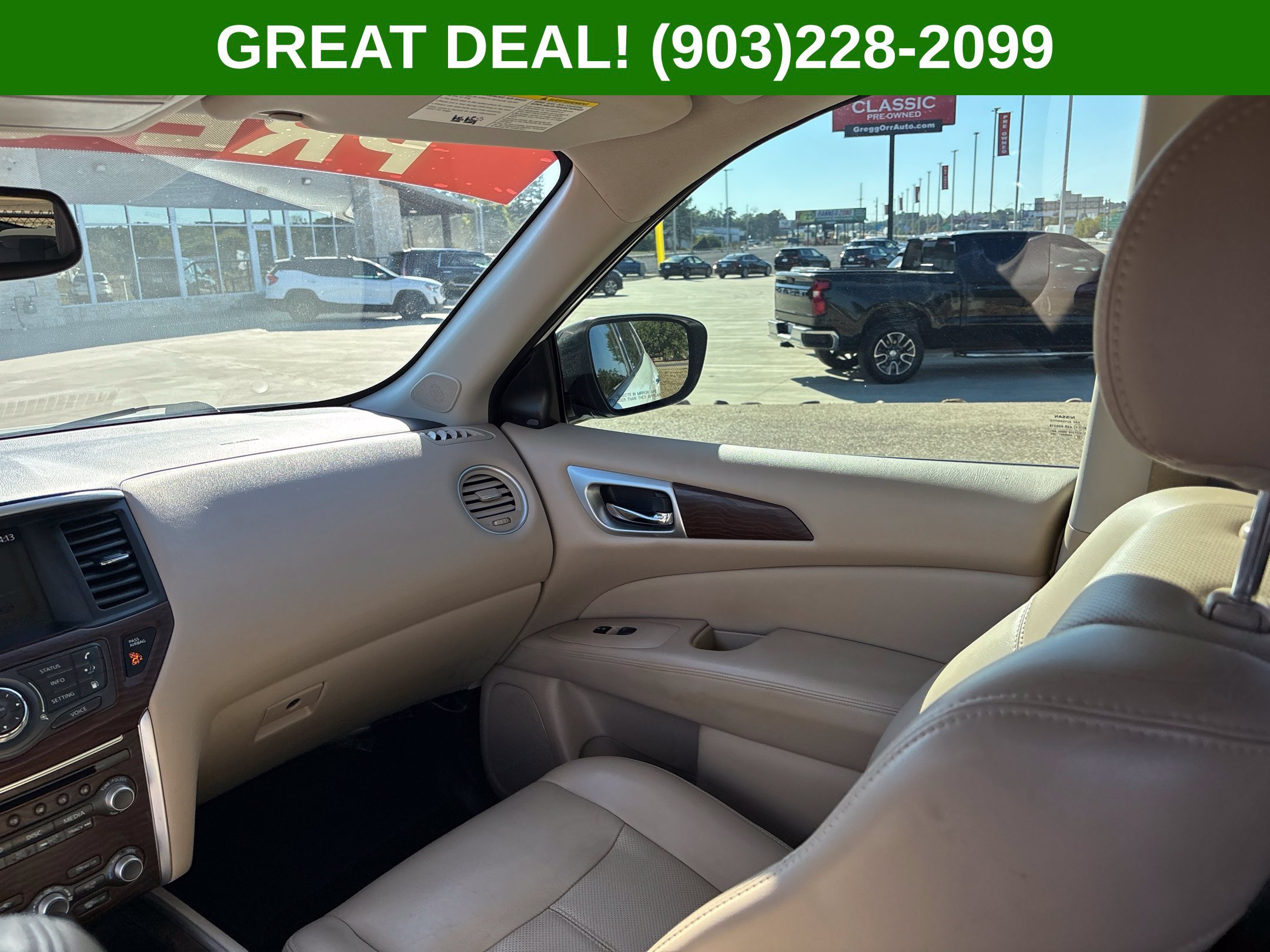 Used 2019 Nissan Pathfinder Platinum FWD image 44