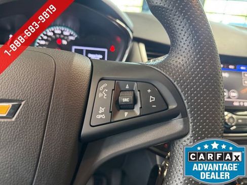 Used 2020 Chevrolet Trax LS w/ Tint and Cruise Package AWD/4WD image 19