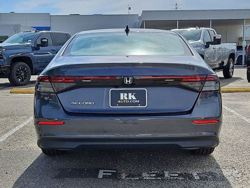 Used 2023 Honda Accord EX image 5