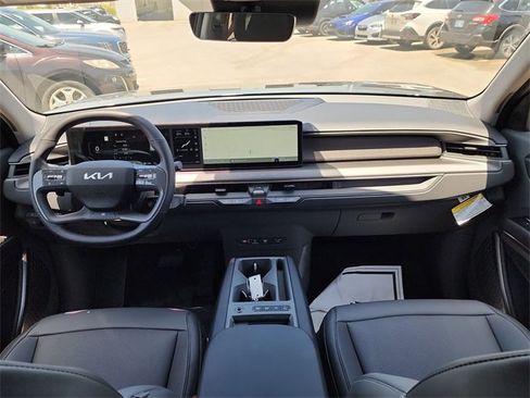 New 2026 Kia EV9 Light image 18