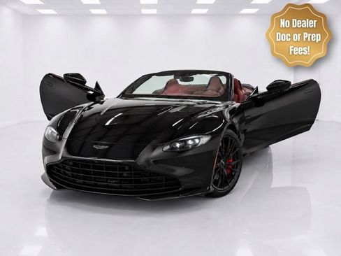 Used 2021 Aston Martin V8 Vantage Roadster RWD image 1