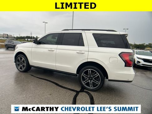 Used 2021 Ford Expedition Limited image 6