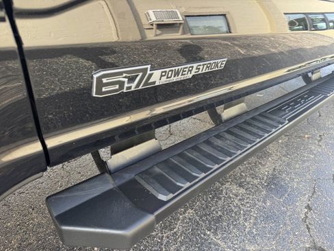 Used 2025 Ford F250 XLT w/ Black Appearance Package AWD/4WD image 27