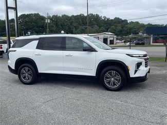 Certified 2024 Chevrolet Traverse LT video 2