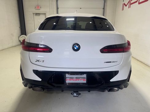 Used 2022 BMW X4 xDrive30i AWD/4WD image 6