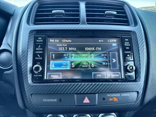 Used 2025 Mitsubishi Outlander Sport ES AWD/4WD image 16