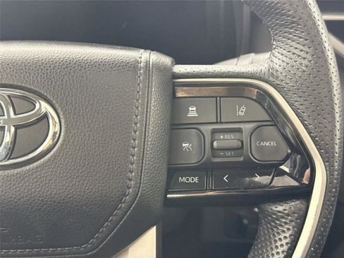 Used 2024 Toyota Tundra Limited w/ Power Package image 18