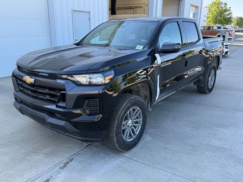 New 2026 Chevrolet Colorado LT w/ Advanced Trailering Package AWD/4WD image 5