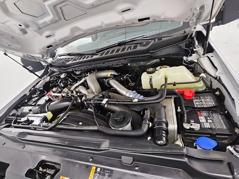 Used 2023 Ford F350 XLT image 28