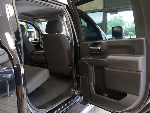 Used 2020 Chevrolet Silverado 2500 Custom w/ Custom Value Package AWD/4WD image 40
