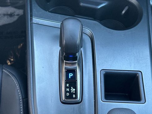 Certified 2025 Lexus UX 300h FWD image 18