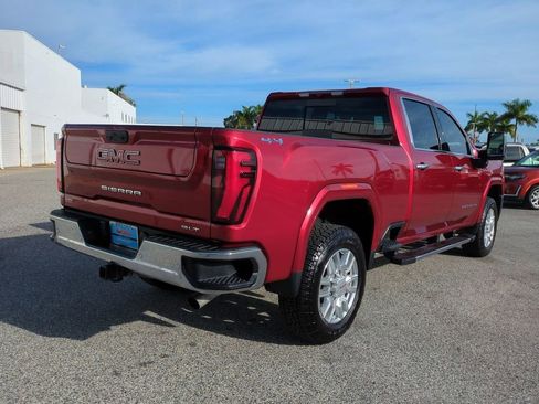 Used 2024 GMC Sierra 2500 SLT w/ SLT Premium Package image 5