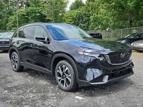 New 2026 MAZDA CX-5 Preferred AWD/4WD image 1