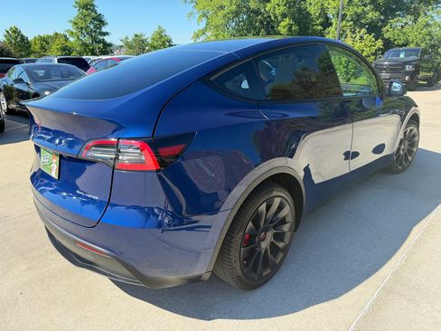 Used 2020 Tesla Model Y Long Range AWD/4WD image 5