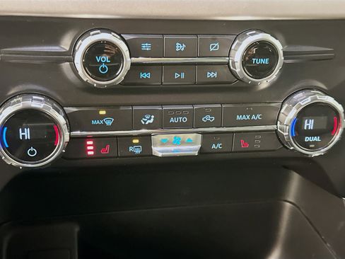 Used 2021 Ford F150 XLT w/ Equipment Group 302A High image 24