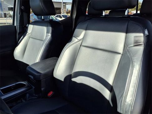 Used 2021 Toyota Tacoma TRD Sport image 7