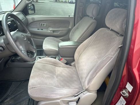 Used 2004 Toyota Tacoma 4x4 Xtracab V6 image 3