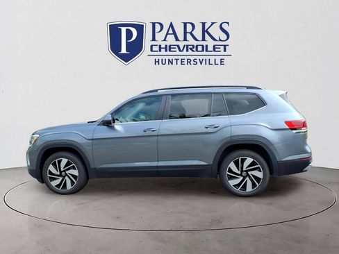 Used 2024 Volkswagen Atlas SE AWD/4WD image 28