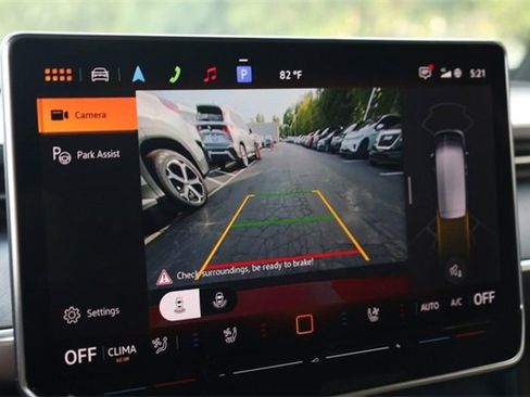 New 2025 Volkswagen ID. Buzz Pro S image 16