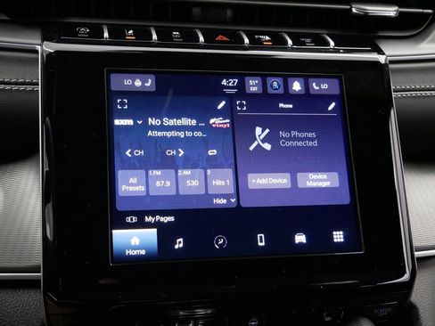 New 2025 Jeep Grand Cherokee Laredo w/ Luxury Tech Group I AWD/4WD image 35