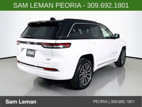 New 2026 Jeep Grand Cherokee Summit AWD/4WD image 7