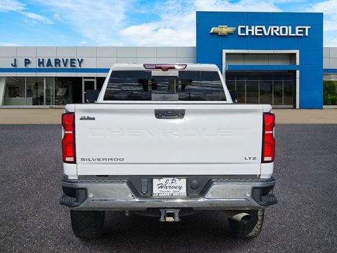 Used 2024 Chevrolet Silverado 2500 LTZ w/ LTZ Premium Package image 5