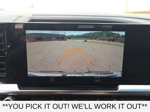 Used 2025 GMC Sierra 1500 SLT AWD/4WD image 19