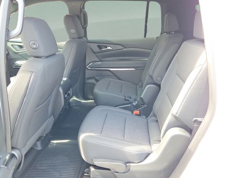 New 2026 Chevrolet Traverse LT w/ Midnight/Sport Edition FWD image 10