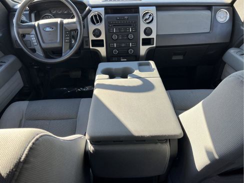 Used 2014 Ford F150 XLT w/ Trailer Tow Package image 12