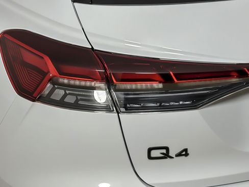 Certified 2025 Audi Q4 e-tron Premium w/ Convenience Package RWD image 27