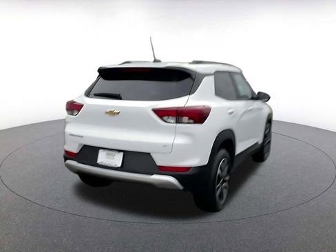 Used 2025 Chevrolet TrailBlazer LT image 12