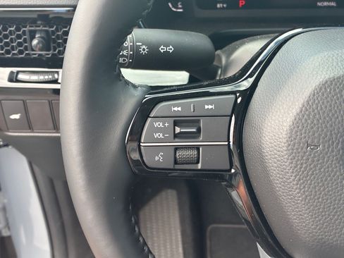 Used 2026 Honda CR-V EX-L image 19