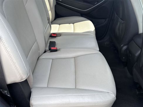 Used 2019 Hyundai Santa Fe XL SE w/ SE Premium Package 02 AWD/4WD image 15